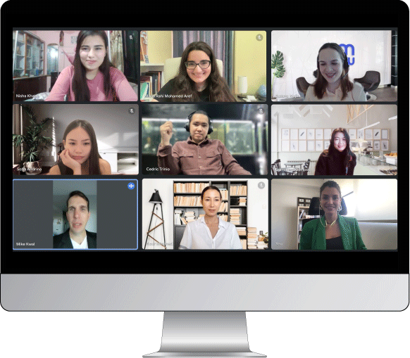 A digital team meeting of 9 people on a desktop